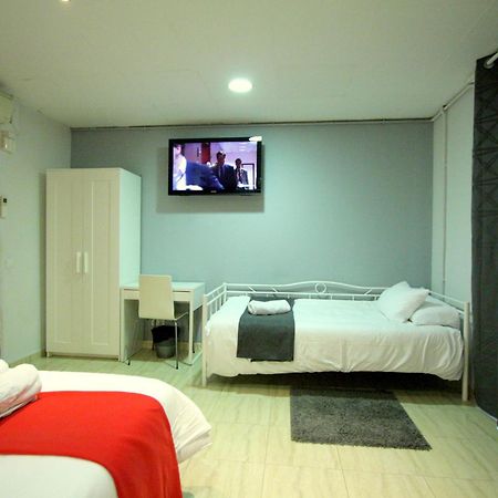Hostel Artistic Barcelone Extérieur photo