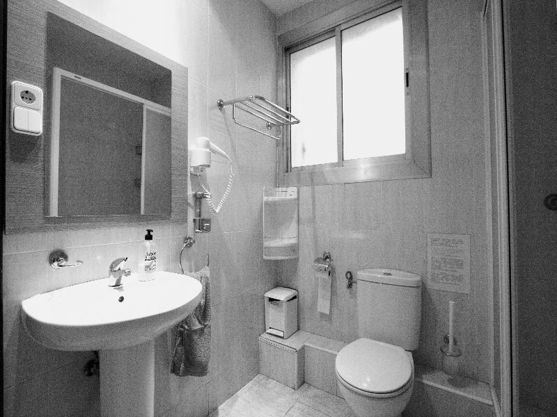 Hostel Artistic Barcelone Extérieur photo