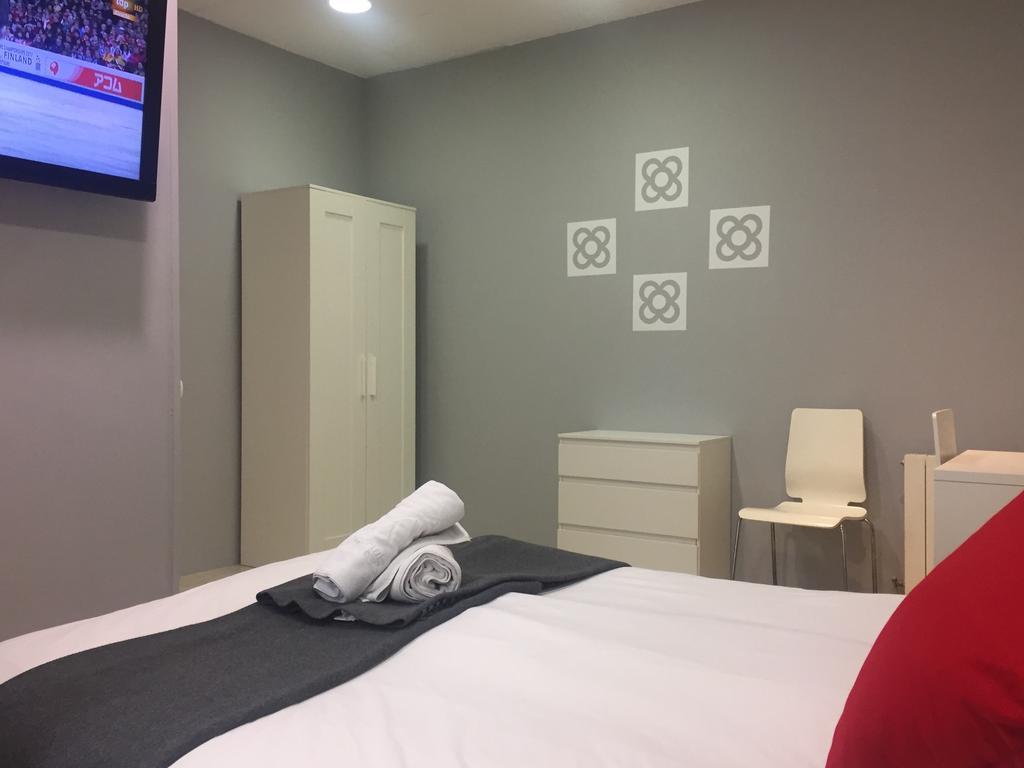 Hostel Artistic Barcelone Extérieur photo