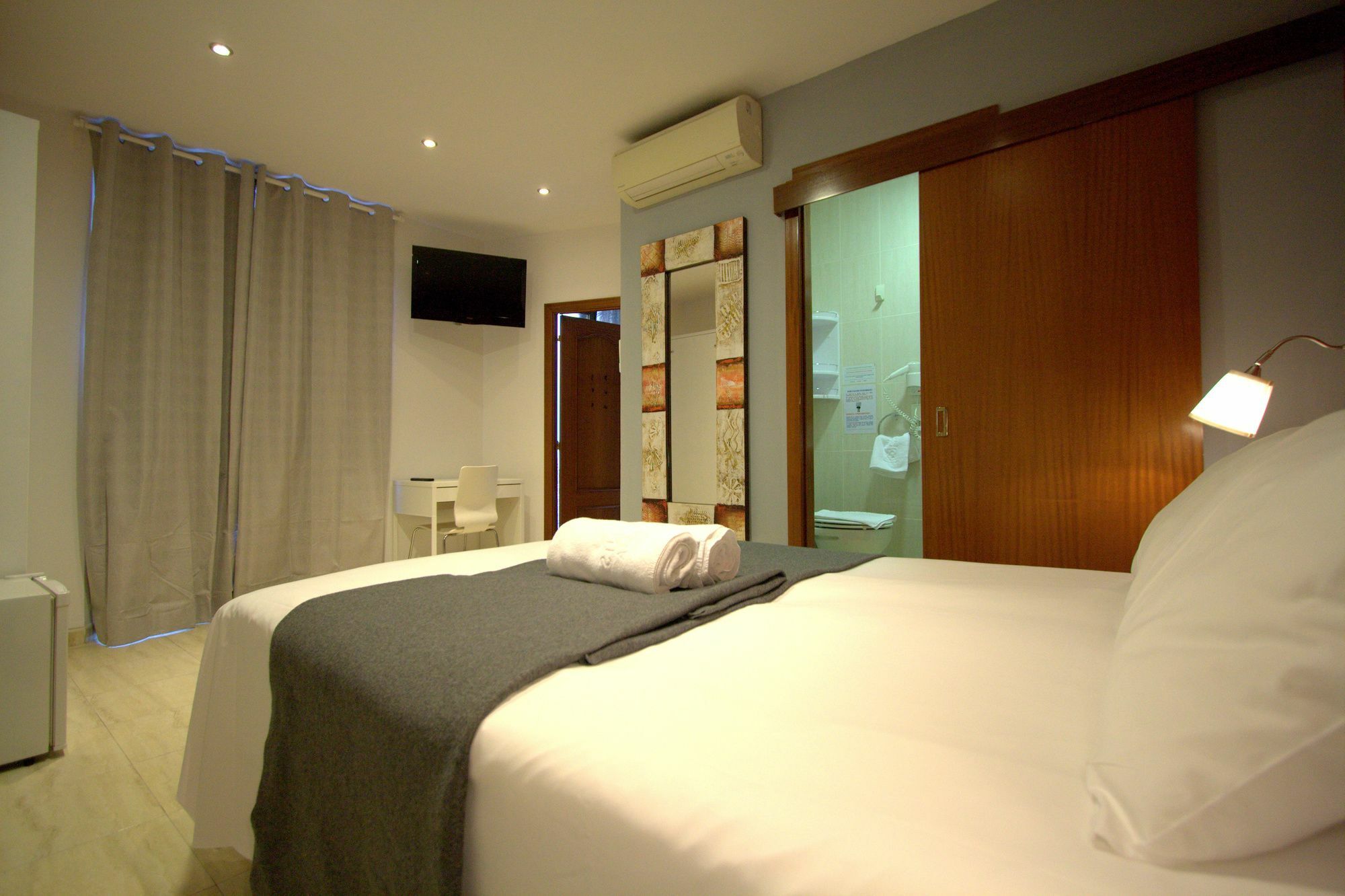 Hostel Artistic Barcelone Extérieur photo